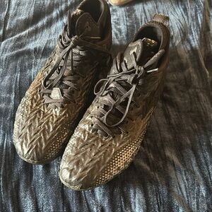 Under Armour Black and Brown Athletic Shoes with Premium Design